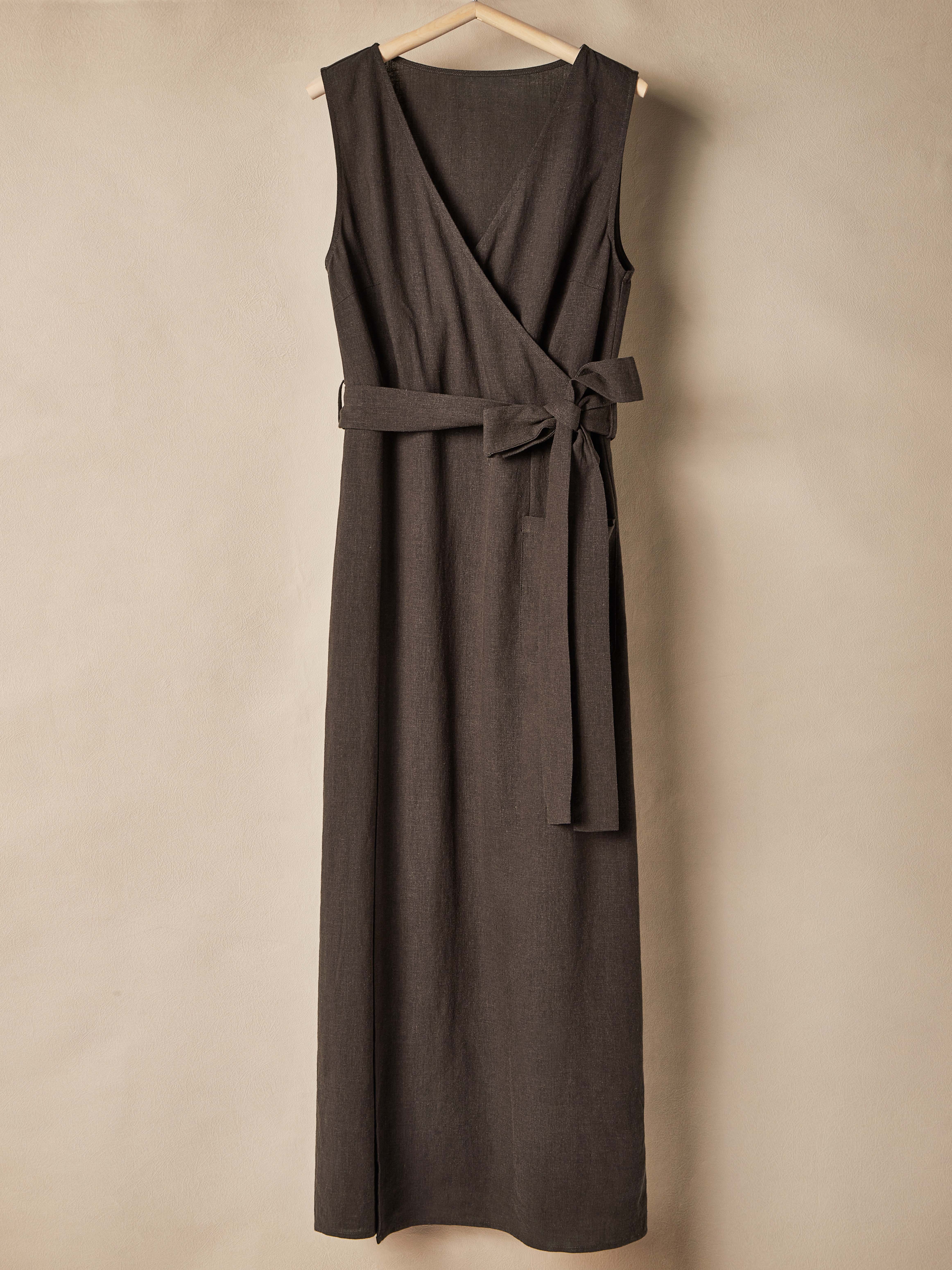 Cotton And Linen V Neck Belt Design Sleeveless Slit Maxi Dress
