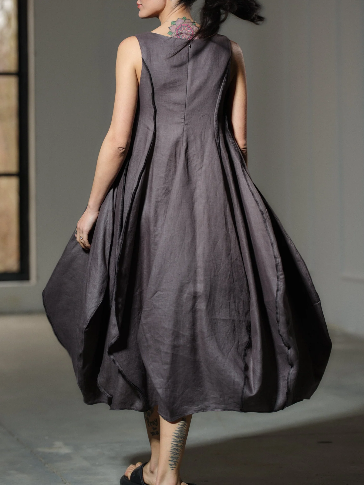 Cotton And Linen Crew Neck Plain Sleeveless Maxi Dress